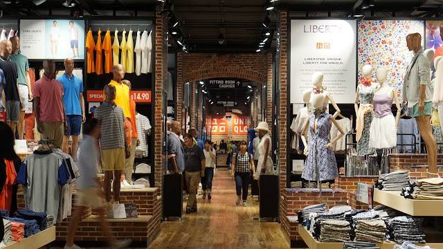 Uniqlo Faneuil Hall
