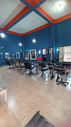 Escuela de Barbería Casther´s suc. Zumpango