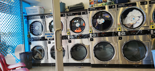 Blue Hippo Laundry - Manor Lakes - Thumbnail