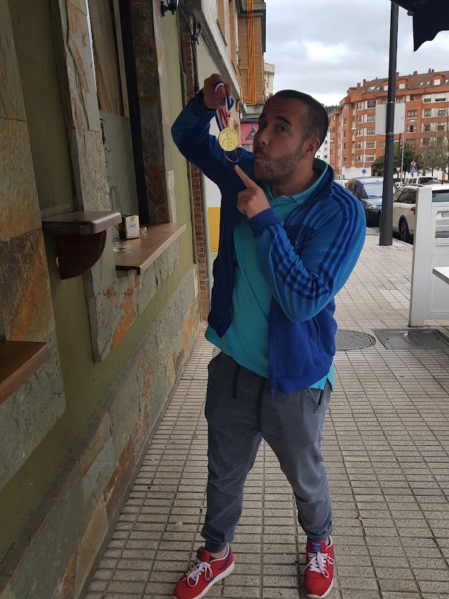 La Taberna De Arni