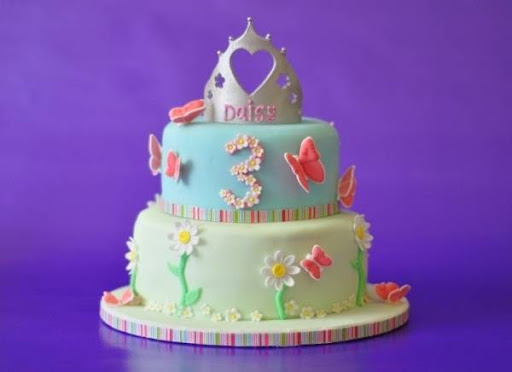 B Cake Studio - Visual