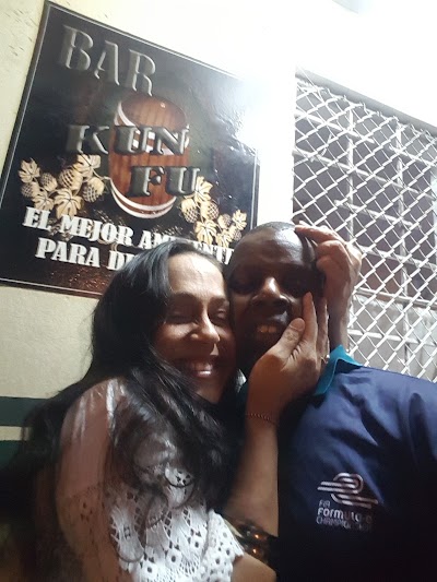 Photos of Bar Kun F&uacute;