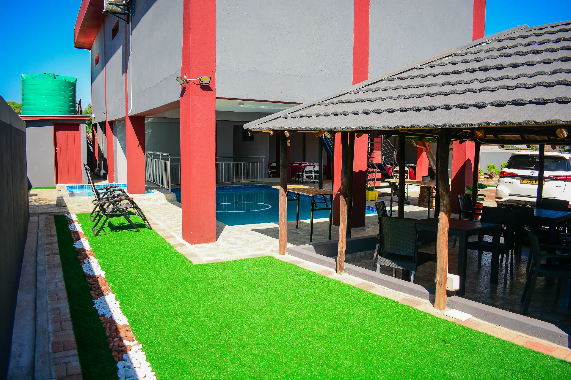 Royal Plateau Hotels