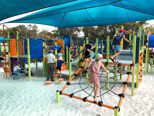 Whiteman Park Mini Water Playground - Thumbnail