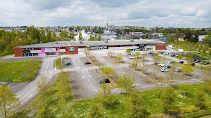 Photo n°4 de Centrakor / Zoé Confetti Janzé à Janzé (Magasin d'ameublement d'extérieur)