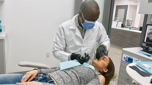 88 Smile Designs: Edly Destine, DDS