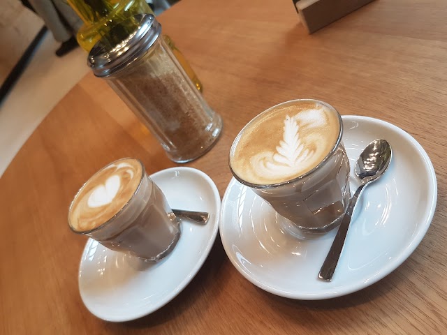 ZEIT Café - Torrefaktum Kaffeerösterei
