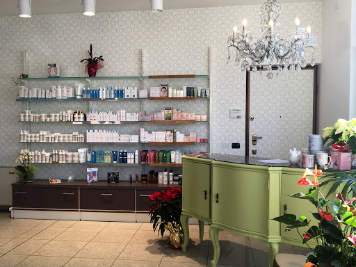 Nuova Farmacia San Nicolò Gallery - Italy