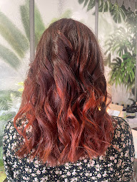 Photo n°12 de Salon de coiffure Pourquoi Ailleurs Bio & Naturel (Cugnaux) à Cugnaux (Salon de coiffure)