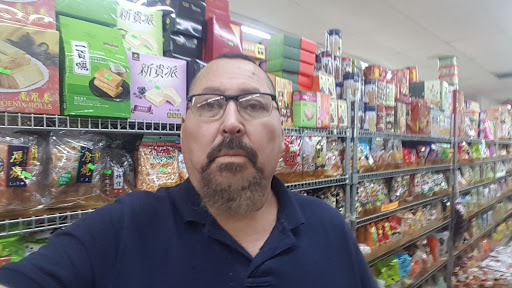 84 Shopping Plaza - Thumbnail