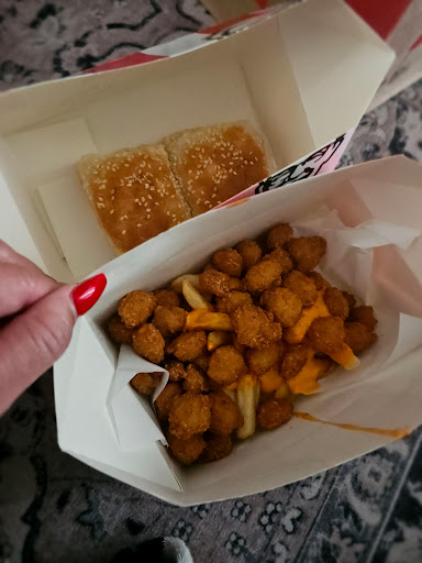 KFC Eagleby - Visual