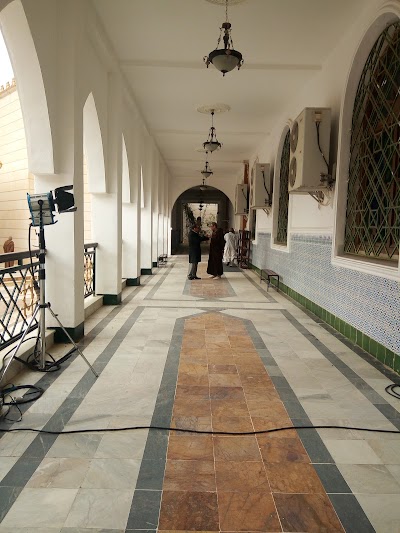 Photos of **مسجد الفاتح عقبة بن نافع **
