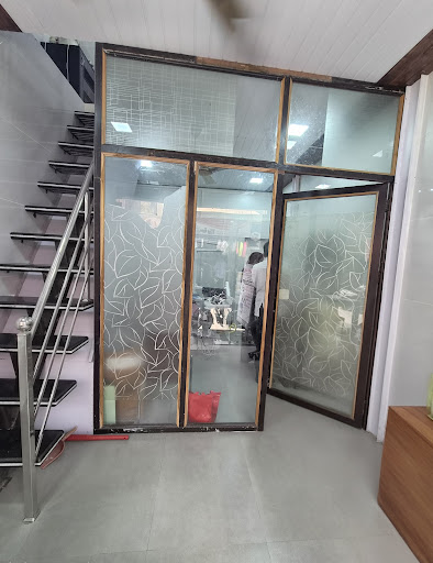 Looking for the best Glass Film Mumbai solutions? Autographics is your trusted expert for premium… post image