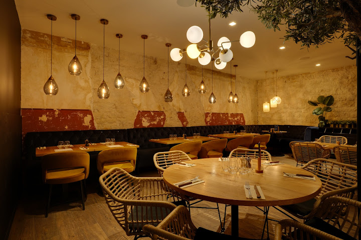 MAD MEN PARIS by null