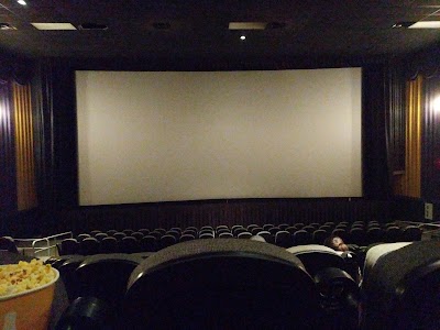 Photos of Regal Cinemas New Albany 16