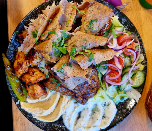 Piccola Strada | Pizzeria und Grillhaus Papenburg - Thumbnail