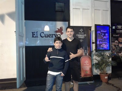 Photos of El Cuervo