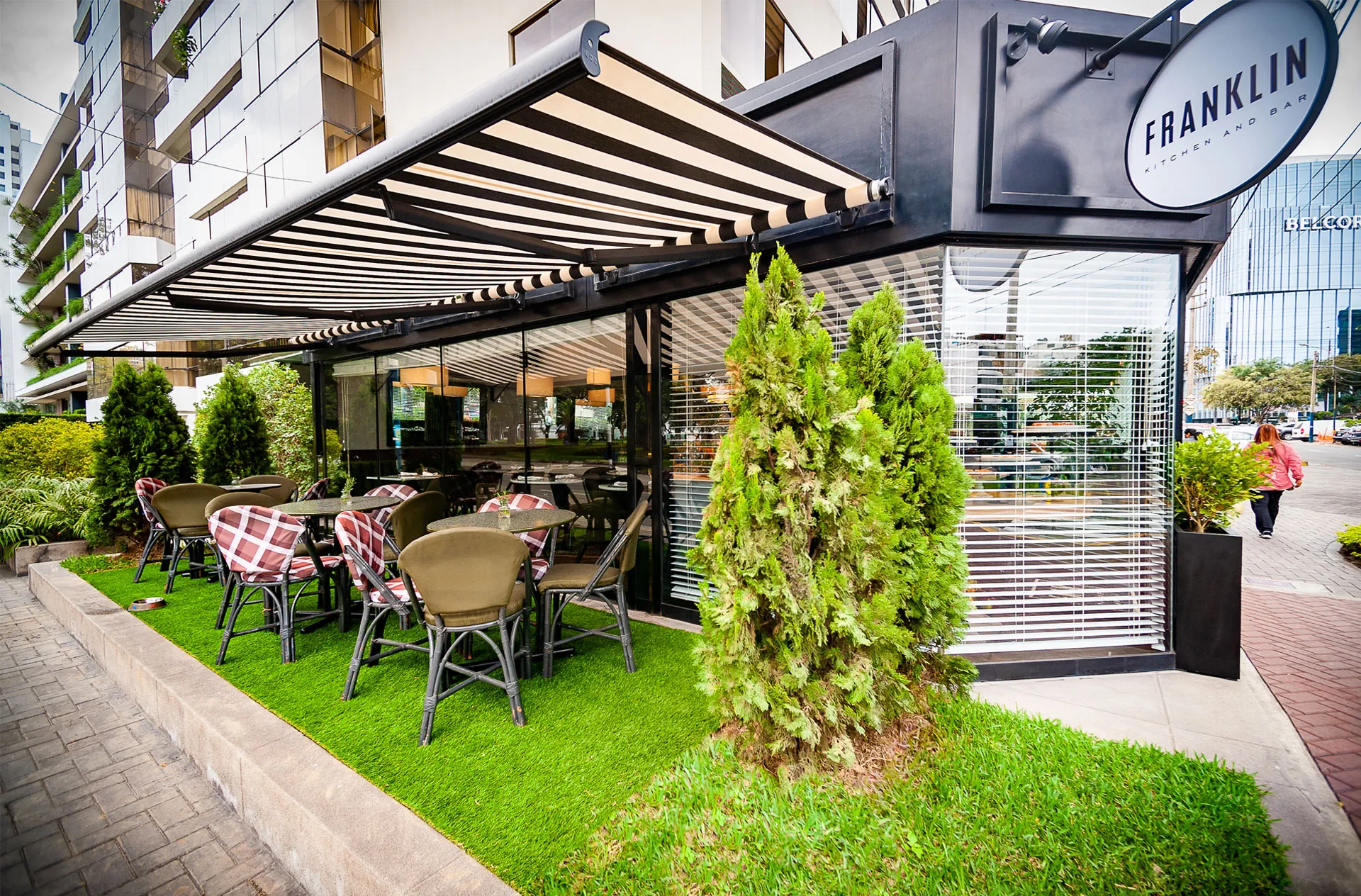 Roosevelt Hotel & Suites