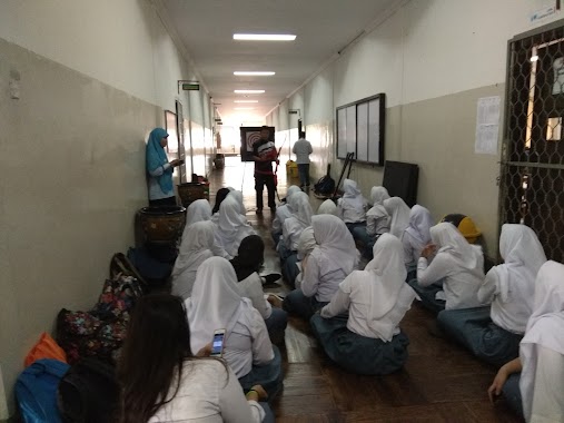 SMA Negeri 3 Jakarta, Author: Fikri Maulana