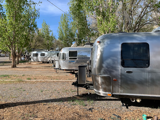 Cedar Creek Lodging & RV Park - Thumbnail