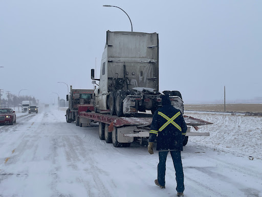 Wild Rose Towing - Thumbnail