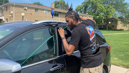 Auto Lockout Guy - Visual