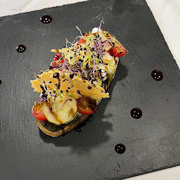 Photo n°22 de la Pinatelle Restaurant à Roche-la-Molière (Restaurant)