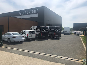 Photo n°11 de Blocstone à Gazeran (Entrepreneur spécialisé dans le marbre)