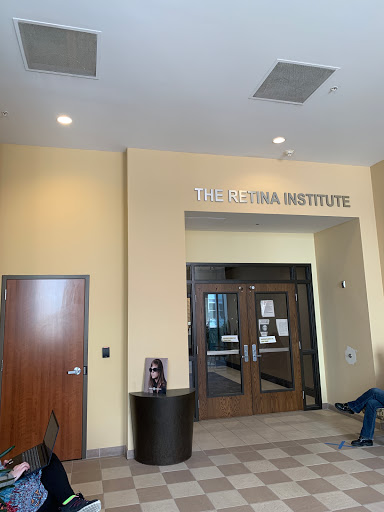 The Retina Institute of St. Louis - Brentwood Gallery - United States