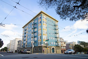 500 Stanyan Apartments by null