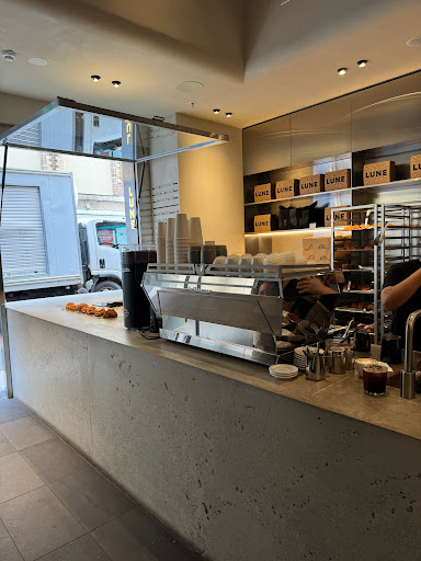 Lune Croissanterie Brisbane CBD Gallery - Australia