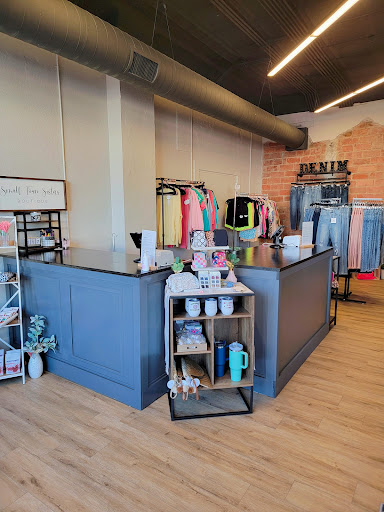 Small Town Sisters Boutique - Thumbnail