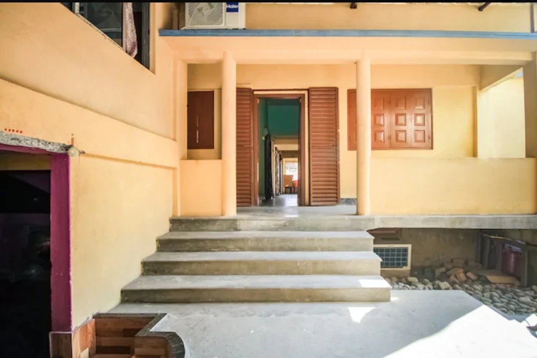 The Pearl Lodge