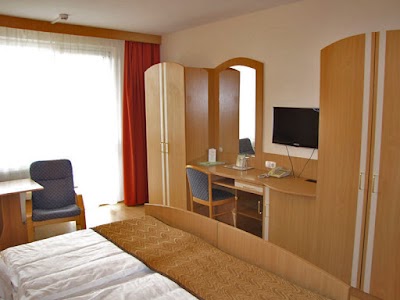 Photos of Friendship Spa and Wellness Hotel *** superior