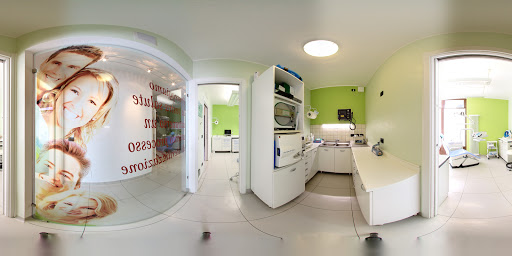 Studio Dentistico Dr. Gazzera - Sede di Dronero - Thumbnail