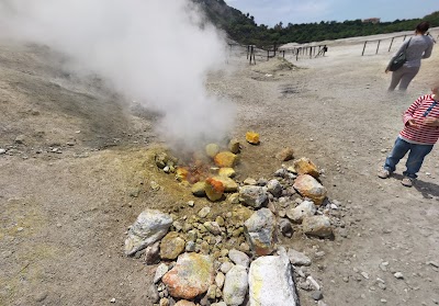 Photos of GUIDE solfatara campi flegrei