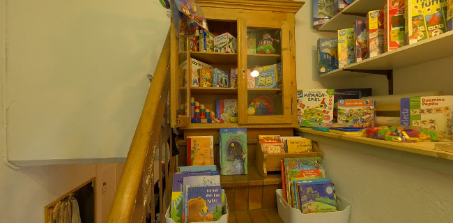 Karussell - Kinderbekleidungsgeschäft