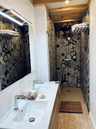 Photo n°4 de Cottages Antoinette à Chigny-les-Roses (Complexe hôtelier)