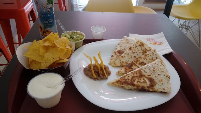 Los Burritos