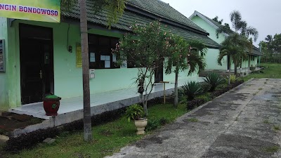 Photos of SMKN 1 Sumber Wringin