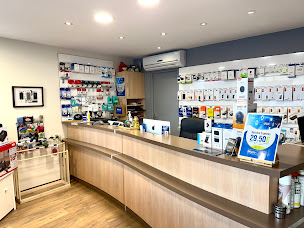 Photo n°2 de Micro-Center : Création site internet | Dépannage informatique | Vidéo surveillance à Divonne-les-Bains (Fournisseur de systèmes de sécurité)