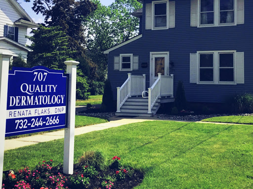 Quality Dermatology, Renata Flaks, DNP, Nurse Practitioner
