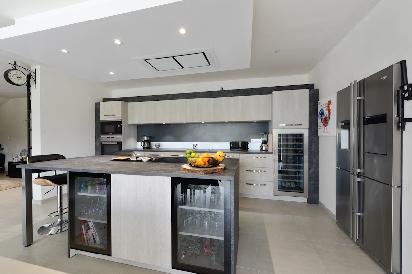 Image de Raison Home - Jérôme RAISON - Concepteur Agenceur de cuisines et rangements sur-mesure