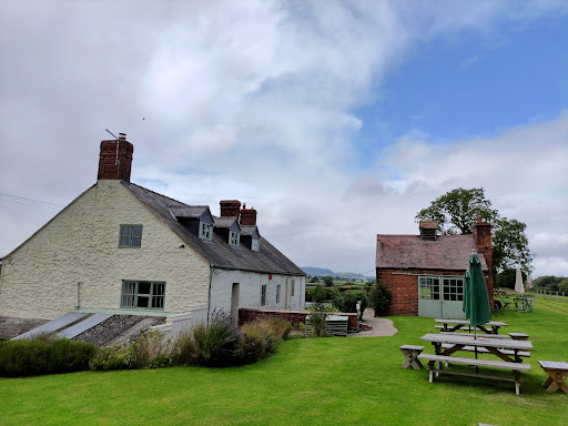 Windmill Inn - Visual
