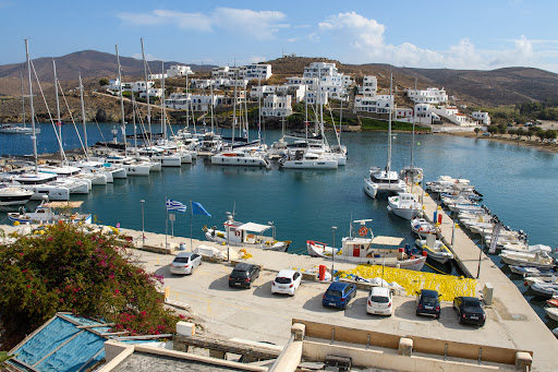 Poseidon Charters - Visual