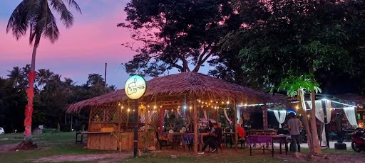 Meeting Bar Samui – Live Music & Thai Food