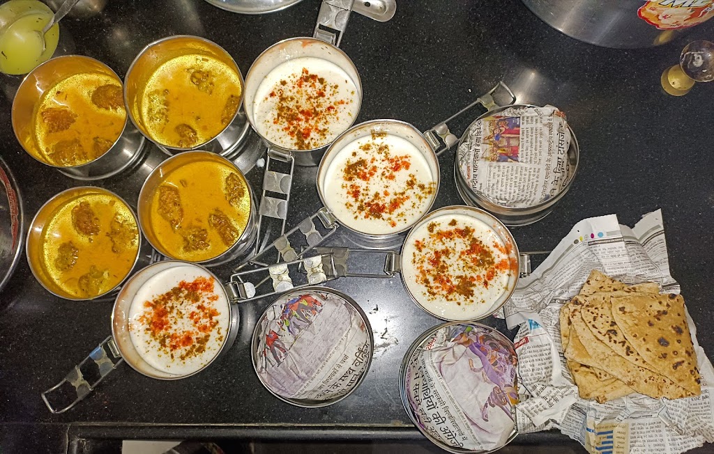 Agarwal Tiffin Centre