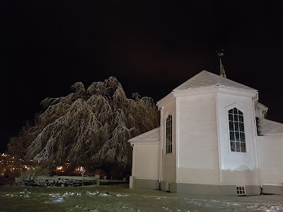 Photos of Alversund kirke