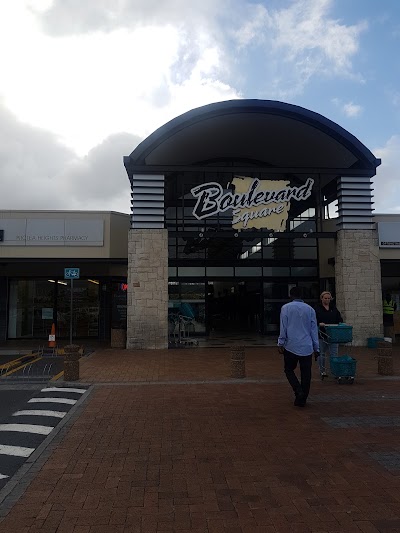 Photos of Checkers Protea Heights