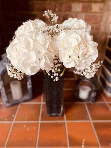 Flowers by Lema Gallery - United Kingdom